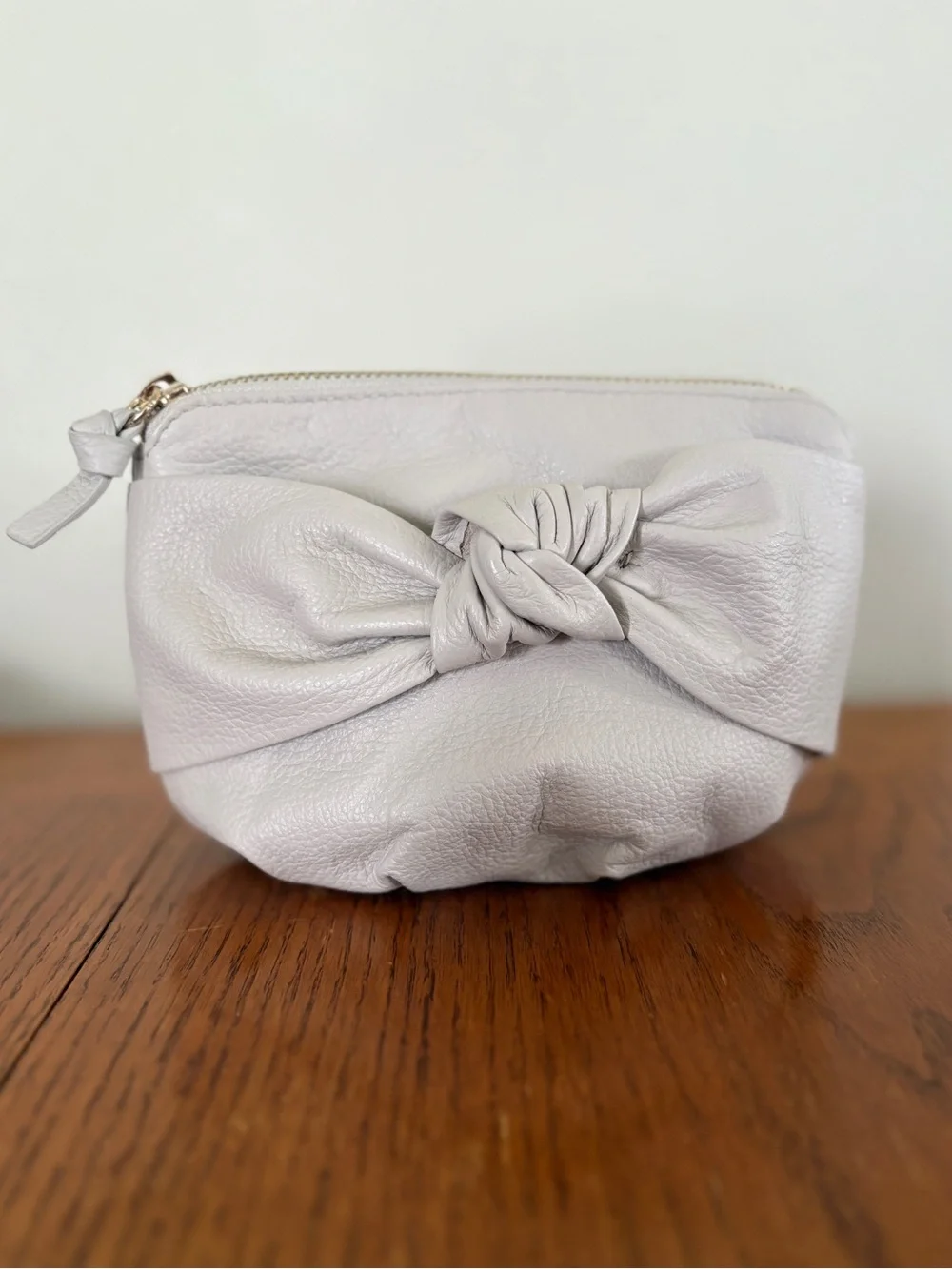 ANTONIO MELANI Cream Leather Knot Bow Clutch Bag